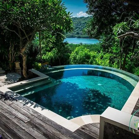 Twin Island Villas & Dive Resort